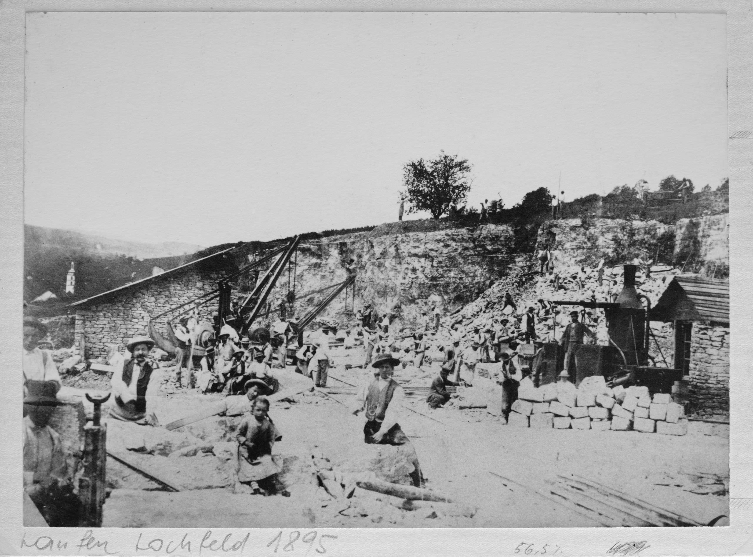 E17644 LA014 FXT2 0203